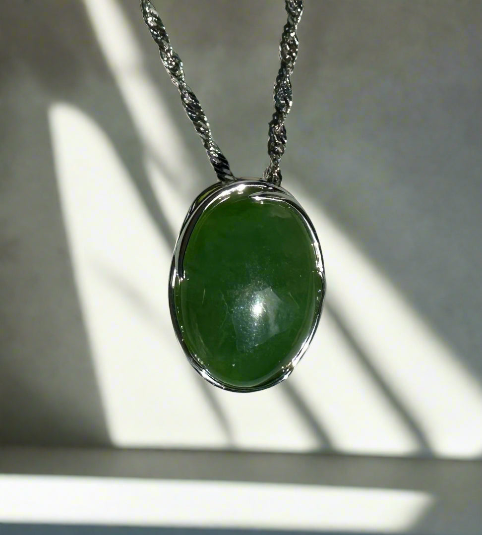 Bright Green Canadian Jade Pendant - 5189